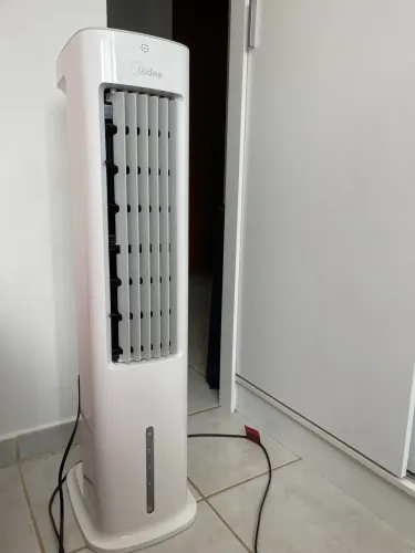 Climatizador Midea 220V 60hz - Usado