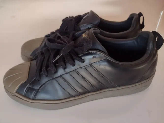 Tênis Adidas 41