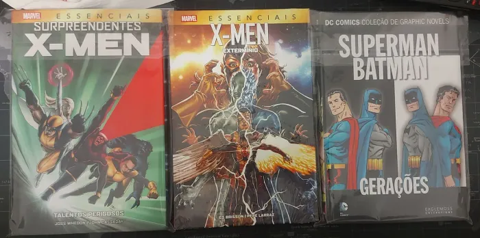 Lote HQs : Superman e Batman Gerações + X-men Extermínio + Surpreendentes X-men