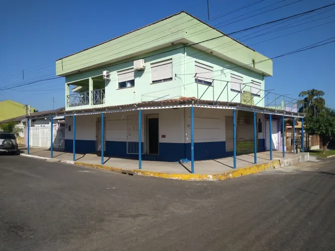 Aluga-se ponto comercial
