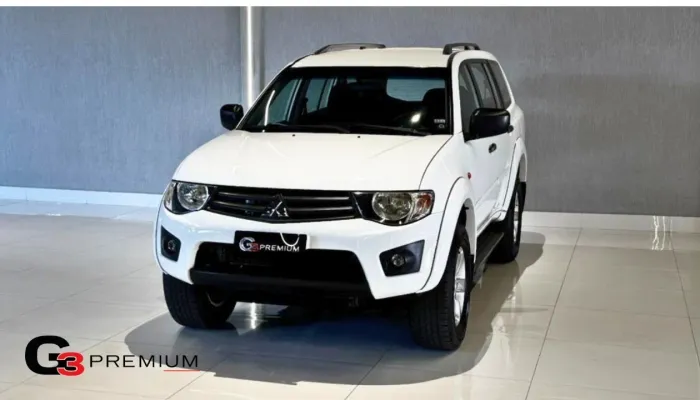 Mitsubishi Pajero Dakar 3.2 4X4 T.i. Dies. 5P Mec. 2015