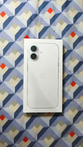 Vendo iPhone 17 white eSim 256g lacrado