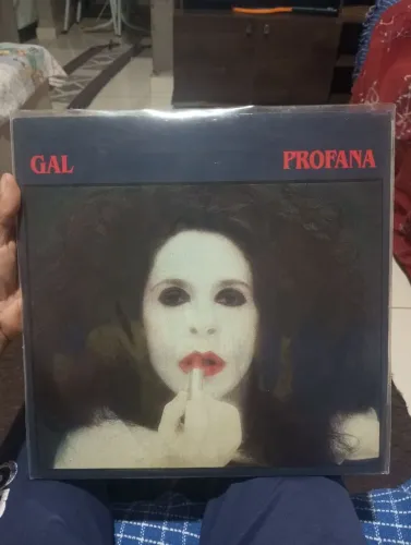 Lp Profana em ótimo estado