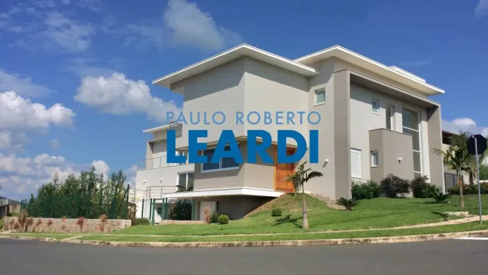 CASA EM CONDOMÍNIO - LOTEAMENTO RESIDENCIAL JAGUARI (SOUSAS) - SP