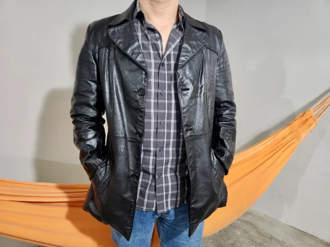 Jaqueta couro legítimo (Estilo blazer)