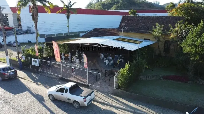 VENDE ESTABELECIMENTO COMERCIAL, BROODIE'S BAR E RESTAURANTE NO CENTRO DA CIDADE DE TAIÓ,