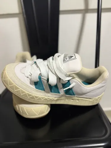 Tênis adidas Adimacit verde e branco tamanho 41