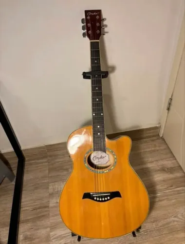 Violão Condor Elétrico cordas de aço
