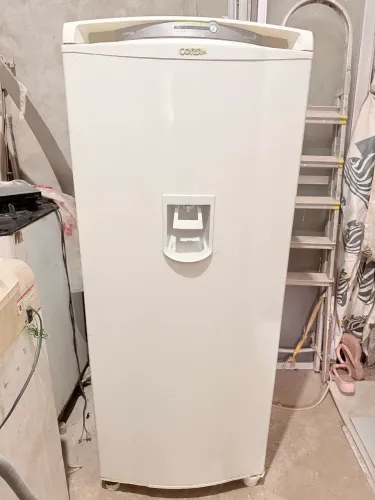 Geladeira Consul front free top