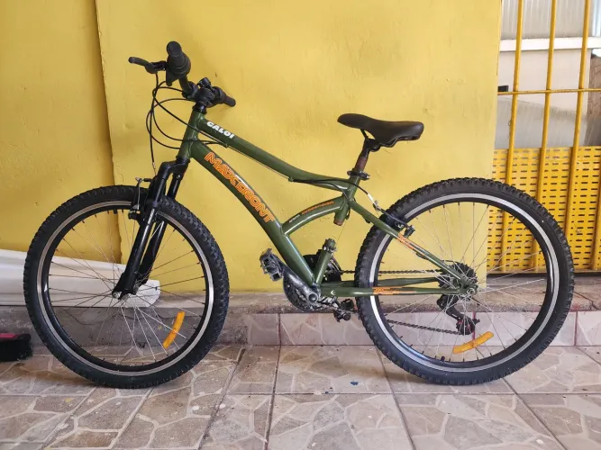 Vendo 2 bicicletas em perfeito estado de conservação