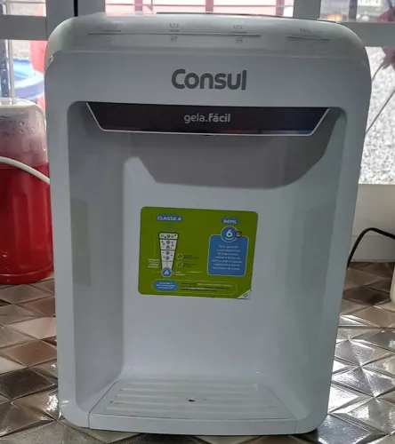 Vende-se um Purificador de água Bivolt