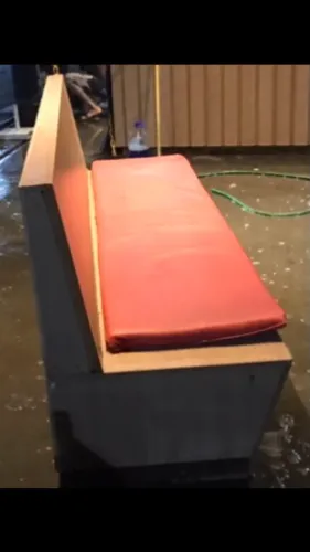 Poltrona de 4 lugares para lanchonete e Bar (Sofá 4 lugares 2m para lanchonete e Bar)