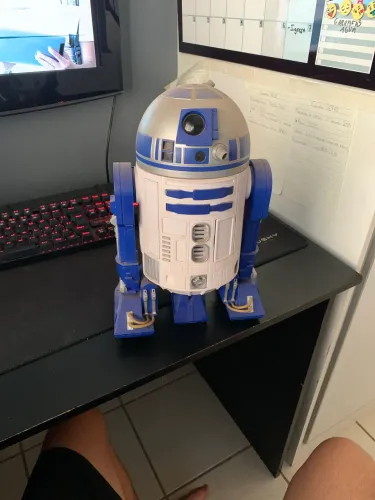 Brinquedo R2D2 Disney