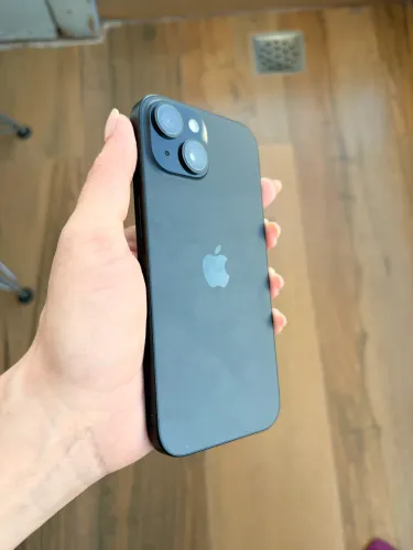 iPhone 15 128GB Preto - Bateria 87% - Com Caixa