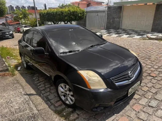 Nissan Sentra S 2.0/ 2.0 Flex Fuel 16V Aut. 2011