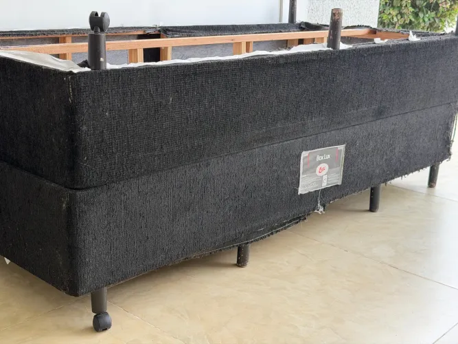(Doação) Cama box castor tamanho king