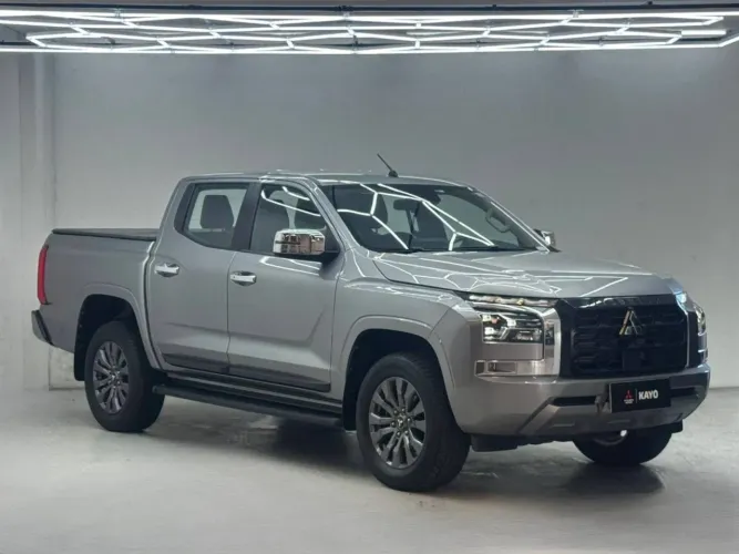 Mitsubishi TRITON GLS 2.4 CD 4X4 TB Diesel Aut. 2026