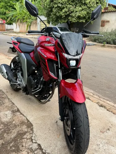 Fazer 250 super nova 250cc