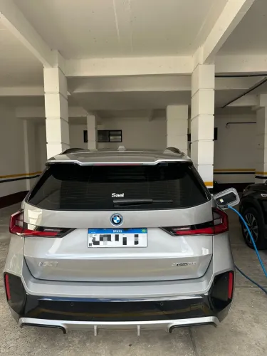 BMW IX1 Xdrive 30 M Sport (elétrico) 2024