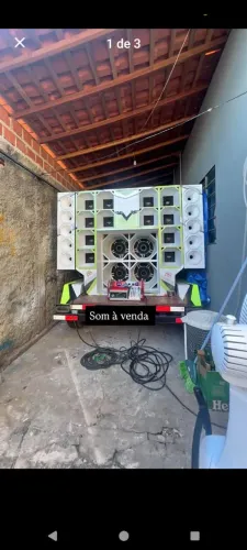 Vendo paredão de 4 graves estrutura nova