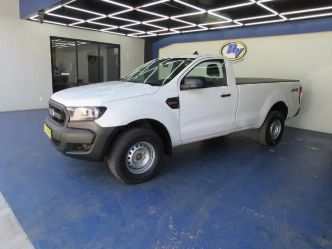 Ford Ranger XL 2.2 4X4 CS Diesel Mec. 2023