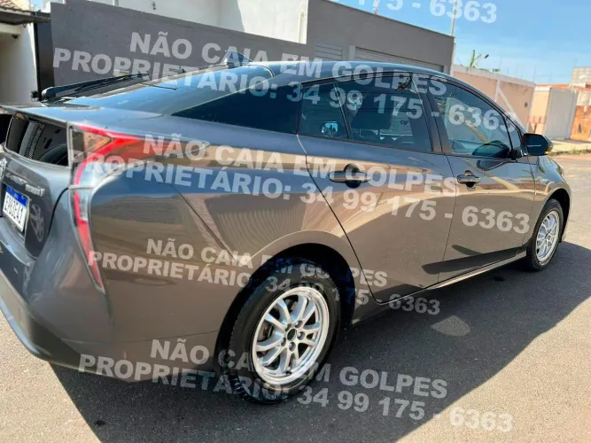 Toyota Prius Hybrid 1.8 16V 5P Aut. 2018