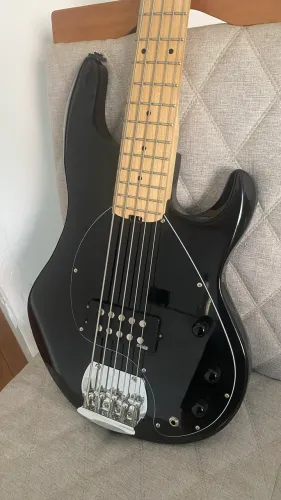 Contra Baixo Seven Music Man 5c