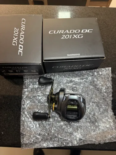 Carretilha Shimano Curado DC 201 XG