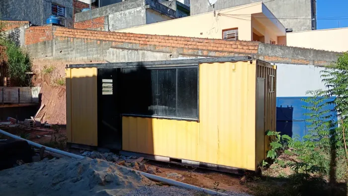 Container
