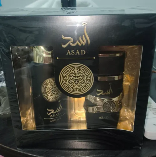Vendo kit perfume e desodorante masculino Assad
