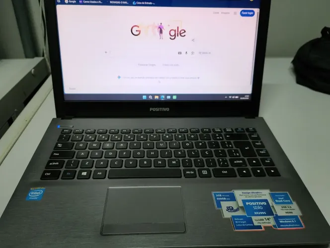 Notebook com SSD e HD - Positivo
