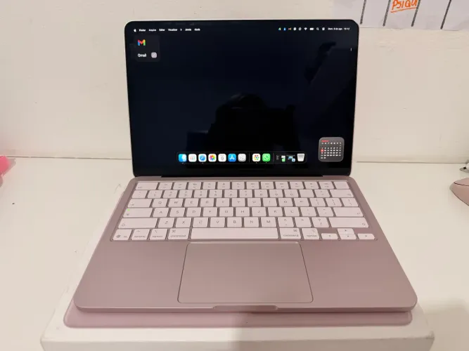 MacBook Neo