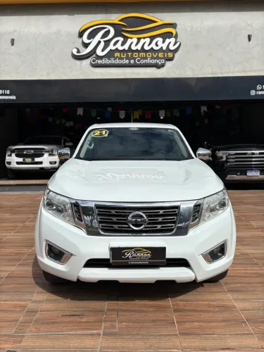 Nissan Frontier XE CD 4X4 2.3 Bi-TB Diesel Aut. 2021