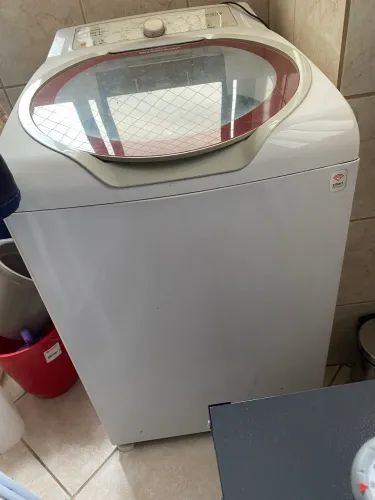 Vendo máquina Brastemp de lavar roupa