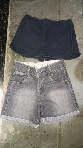 Short jeans e short 100%algodao tamanho 8 anos.. preço total