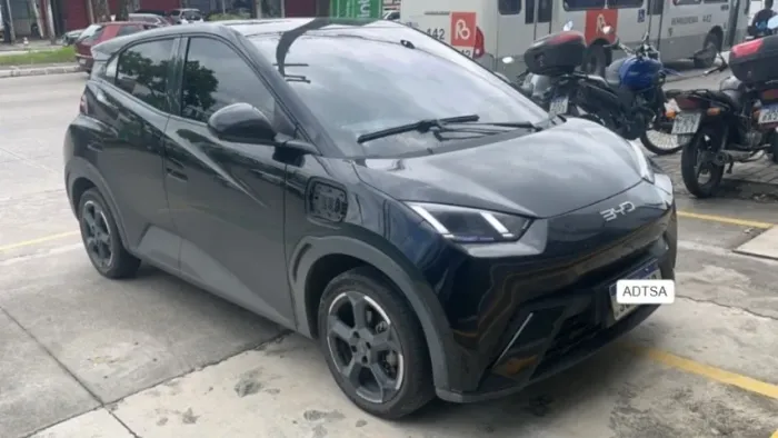 BYD Dolphin Mini (Elétrico) 2025