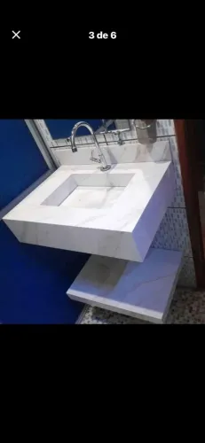 Vende-se pia pra banheiro feito a porcelanato 