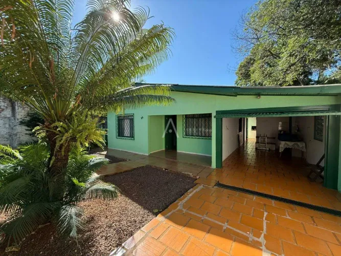 Casa Residencial 3 quartos à venda no Bairro CANCELLI em CASCAVEL por R$ 460.000,00