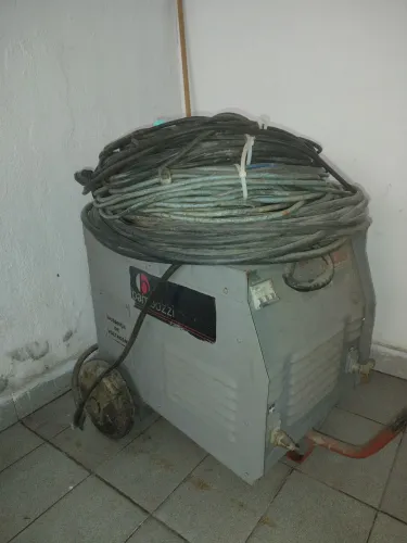 Máquina de solda bambozzi