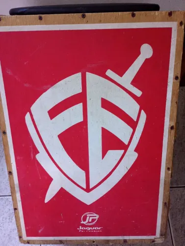 CARRON FÉ