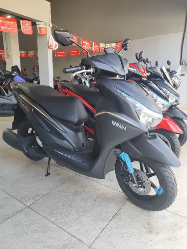YAMAHA FLUO 125 CC 2026 ZERO KM PRETO FOSCO