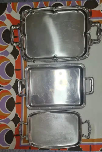 Bandejas em inox