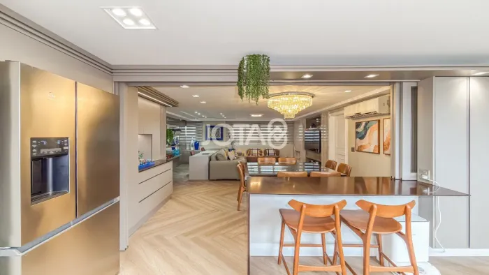 LINDO APARTAMENTO NO BATEL Apartamento Com 3 Dormitórios No Batel
