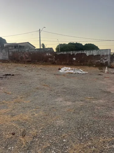 Alugo espaço 