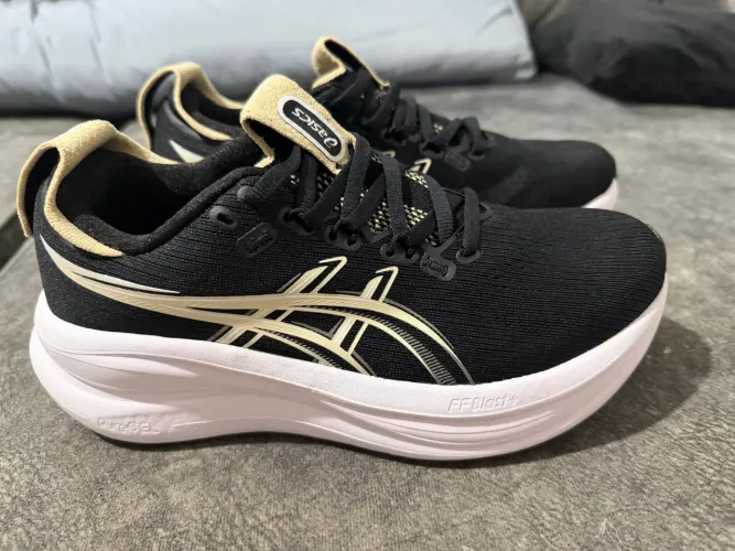 Tênis Asics Gel Nimbus 28 - tamanho 37