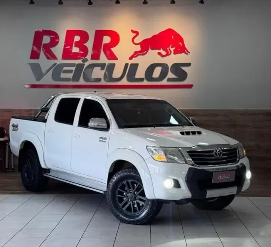 Toyota Hilux SW4 SRV D4-d 4X4 3.0 TDI Dies. AUT 2015