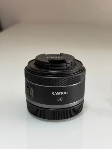 Lente RF 50 mm F/ 1.8 CANON para câmeras mirrorless