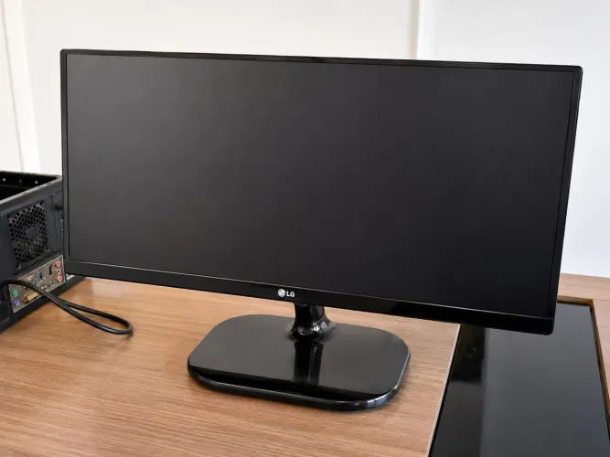 MONITOR LG ULTRAWIDE 25" - 25UM58G-P