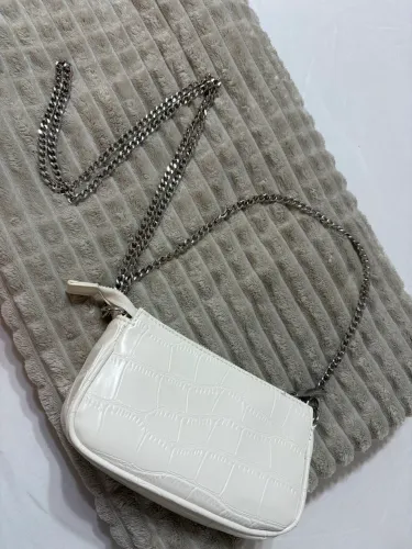 Bolsa branca courino