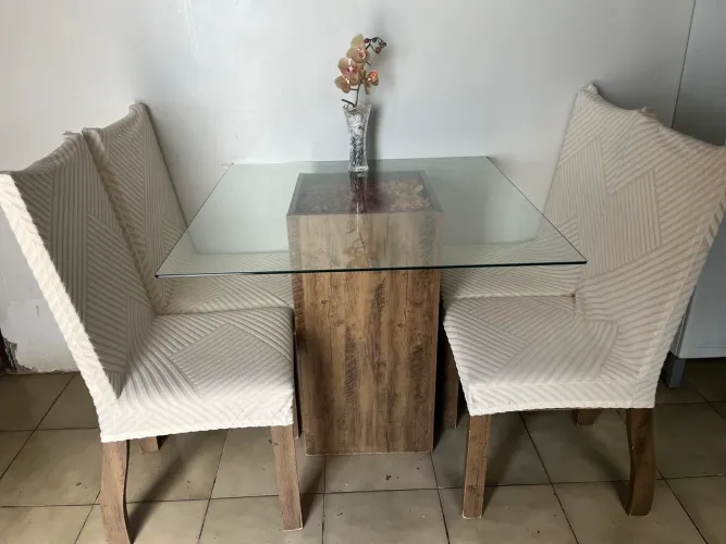 Mesa de jantar 